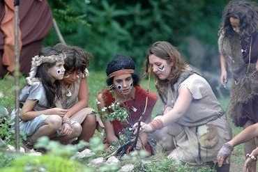 La Tribu de Magda au Mas-d'Azil en Ariège dans les Pyrénées