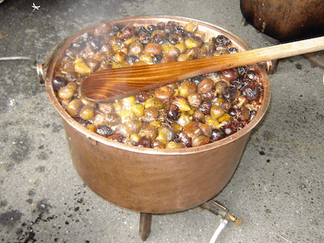 Fête de la figue au Mas-d'Azil en Ariège dans les Pyrénées