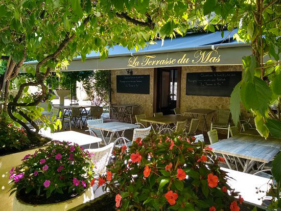 Restaurant la Terrasse du Mas au Mas-d'Azil en Ariège dans les Pyrénées